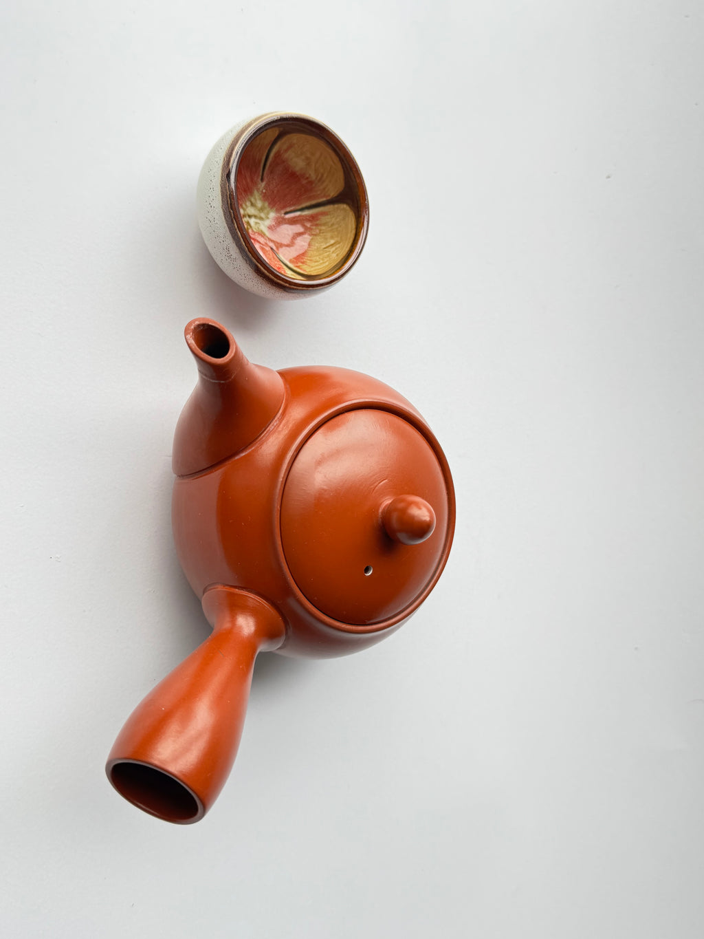 Vintage Tokoname Kyusu Teapot – Hand-Carved Peony Motif, Red Clay, Japanese Green Tea Pot