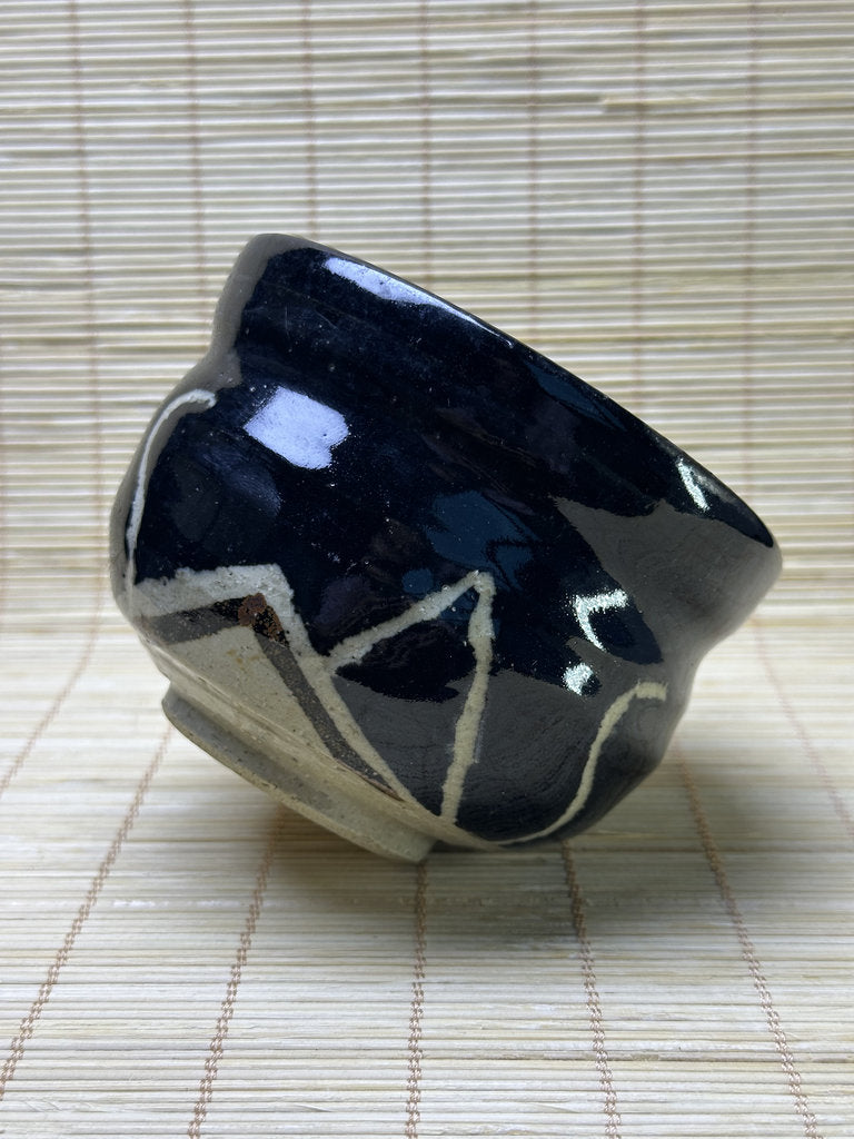 Vintage Japanese Kuro-Oribe Style Chawan, Black Glaze with Iron-Painted Window, Matcha Tea Bowl, Wabi-Sabi