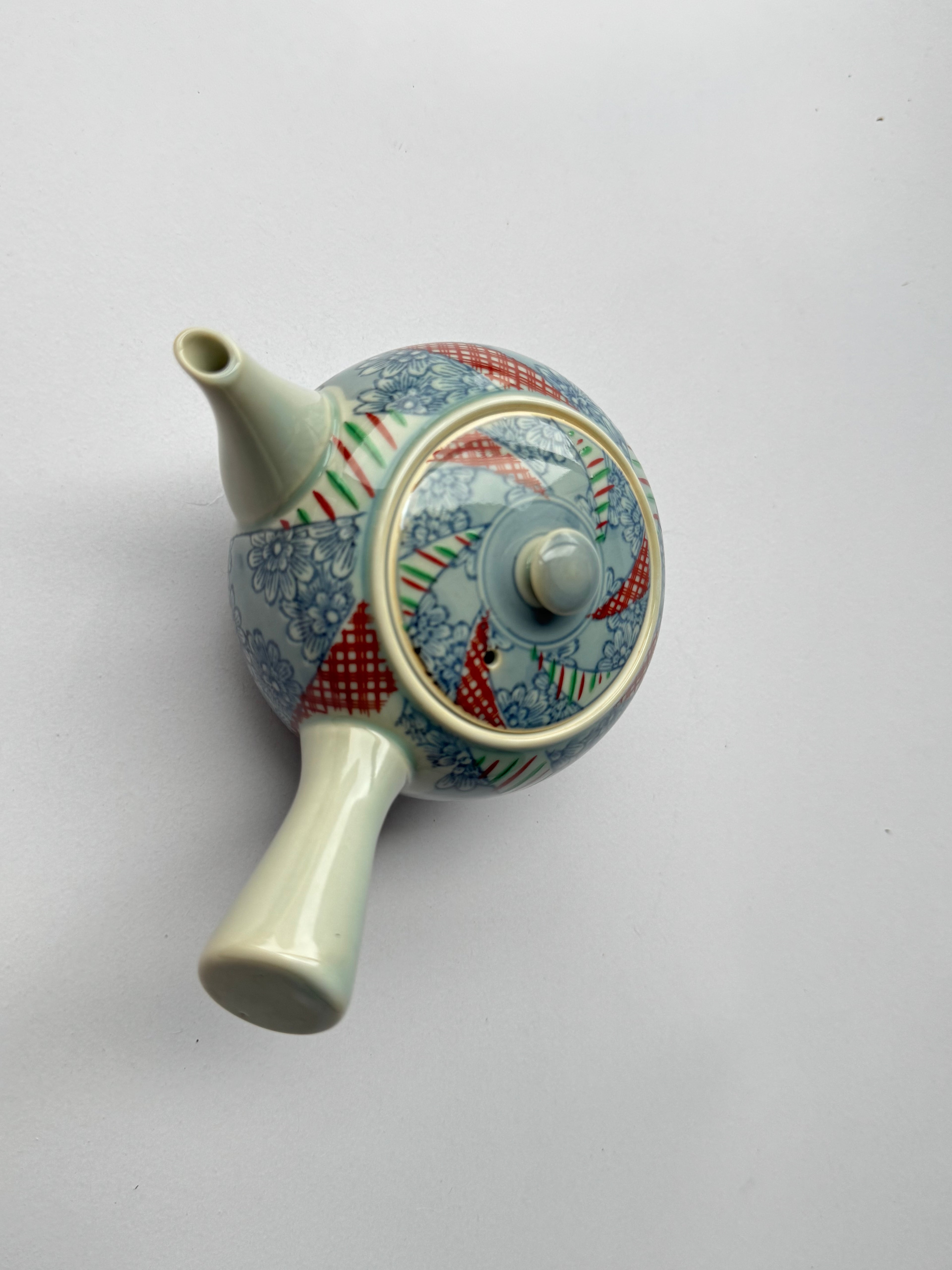 Vintage Arita Porcelain Teapot – Blue & Red Hand-Painted Design, Ceramic Filter Kyusu