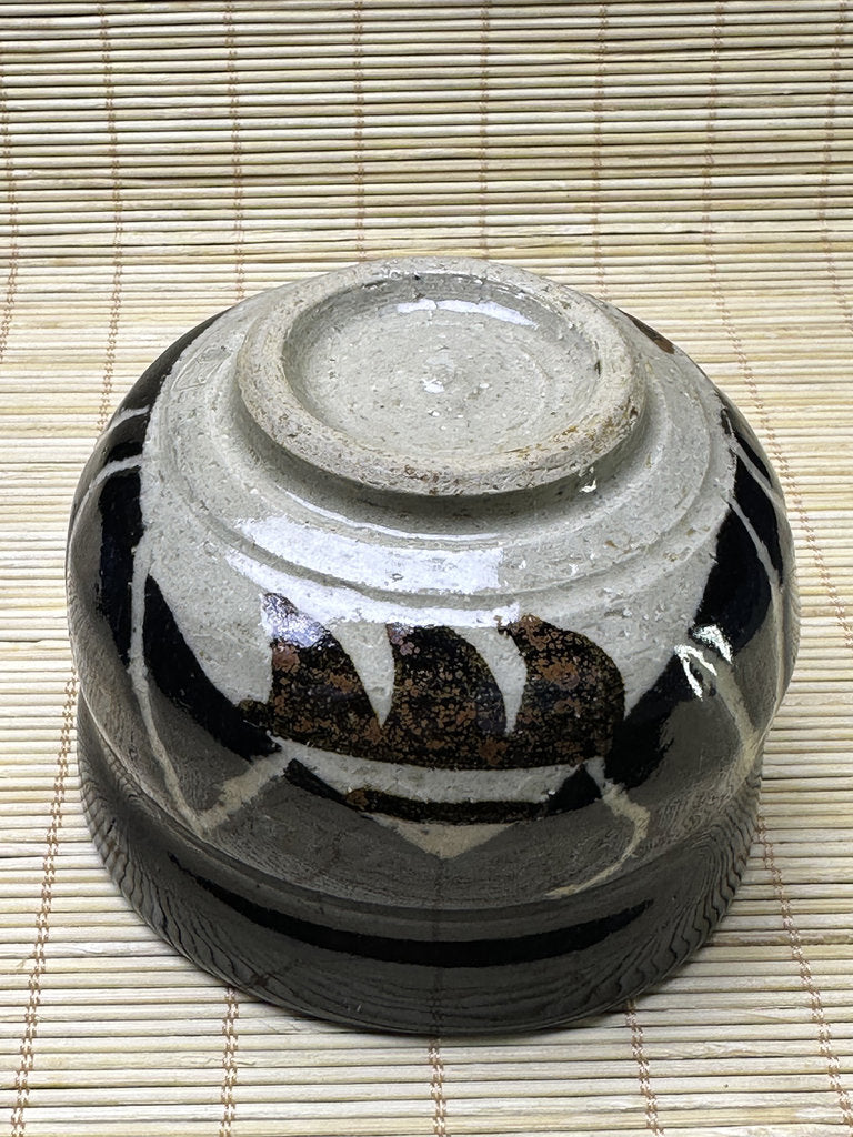 Vintage Japanese Kuro-Oribe Style Chawan, Black Glaze with Iron-Painted Window, Matcha Tea Bowl, Wabi-Sabi