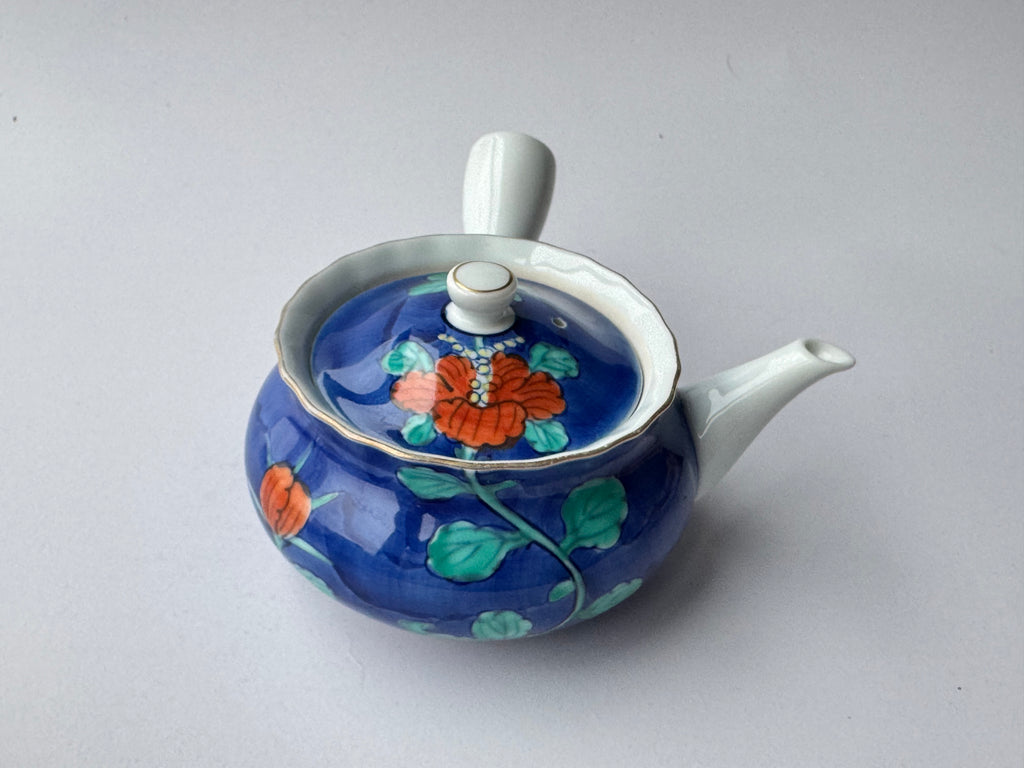 Vintage Arita Porcelain Teapot – Hand-Painted Floral Design, Blue Glaze Kyusu