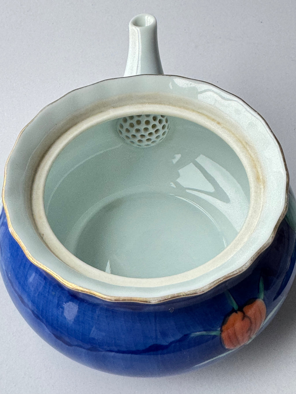 Vintage Arita Porcelain Teapot – Hand-Painted Floral Design, Blue Glaze Kyusu