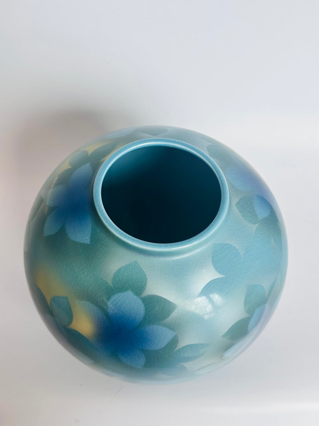 Kutani Vase Blue Hydrangea Ajisai Ginsai Silver Glaze Monochrome Japanese Porcelain Globe Form Showa Studio Ceramics Collector