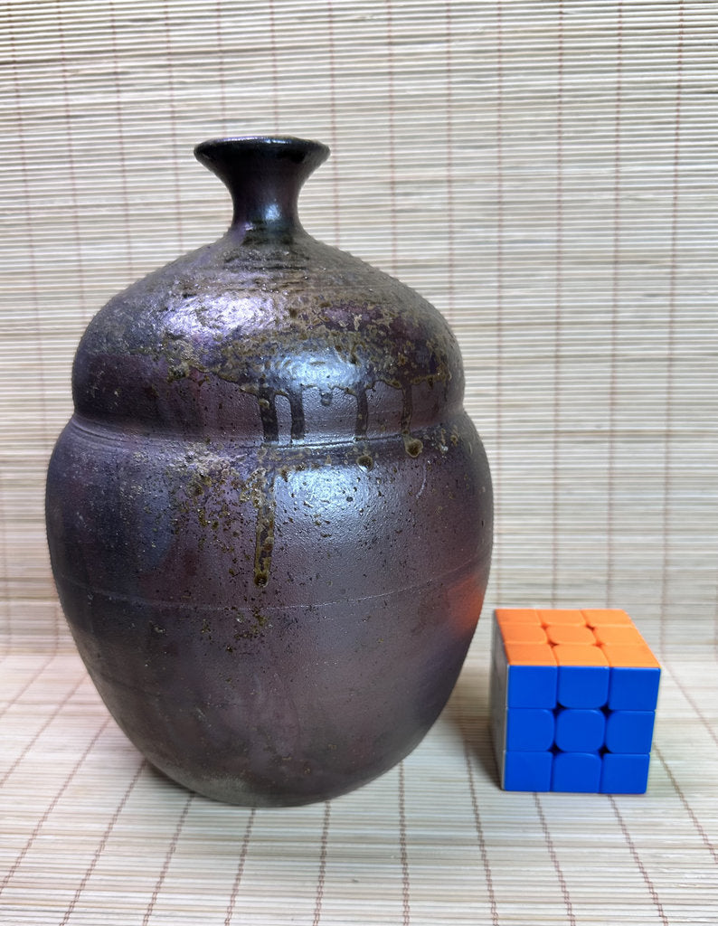 Vintage Bizen Ware Vase, Goma Ash Glaze and Tamadare Drip Effects