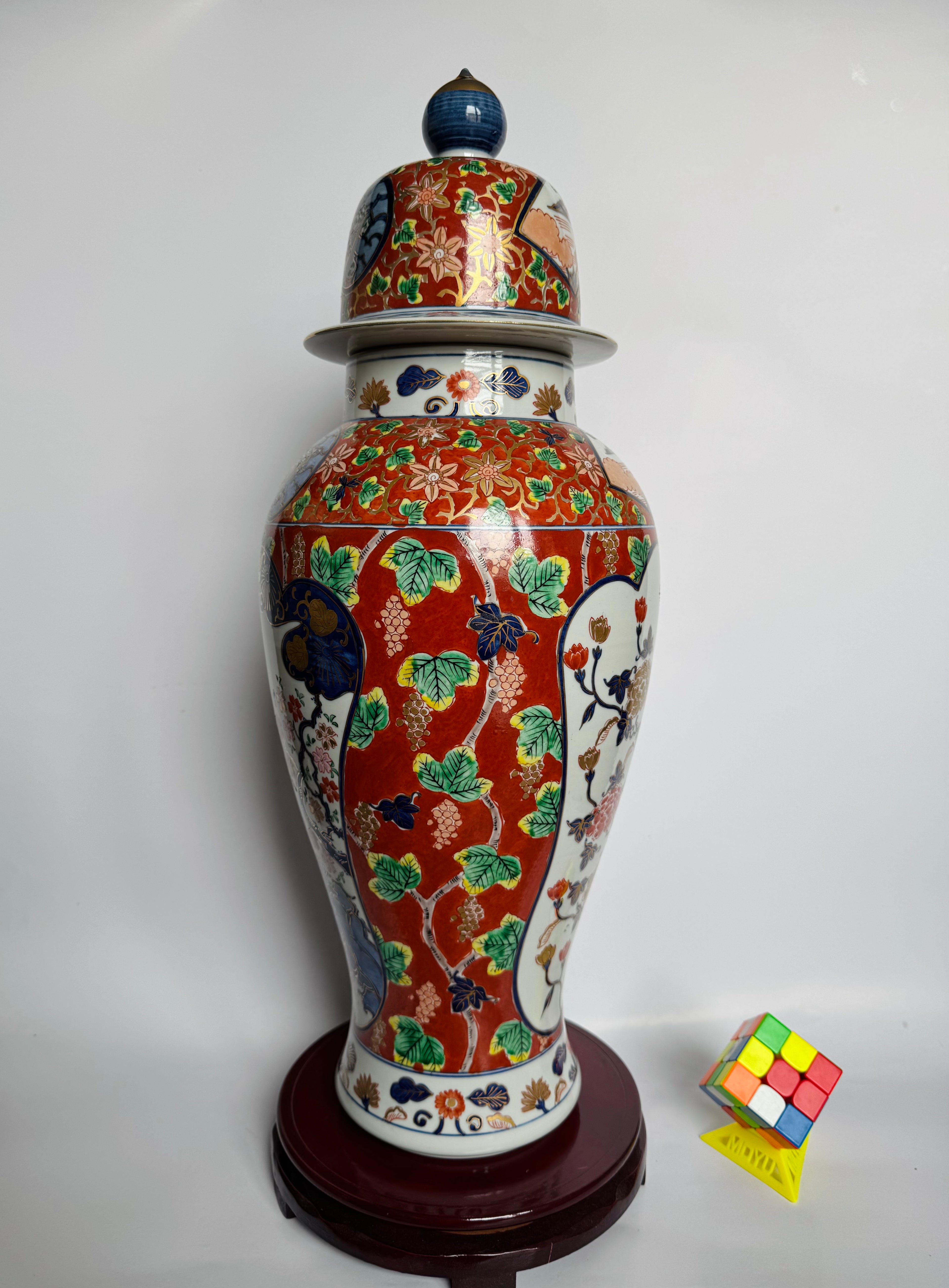 Exquisite Arita Imari Temple Jar - Vintage Japanese Porcelain Vase with Rich Red & Gold Enamel