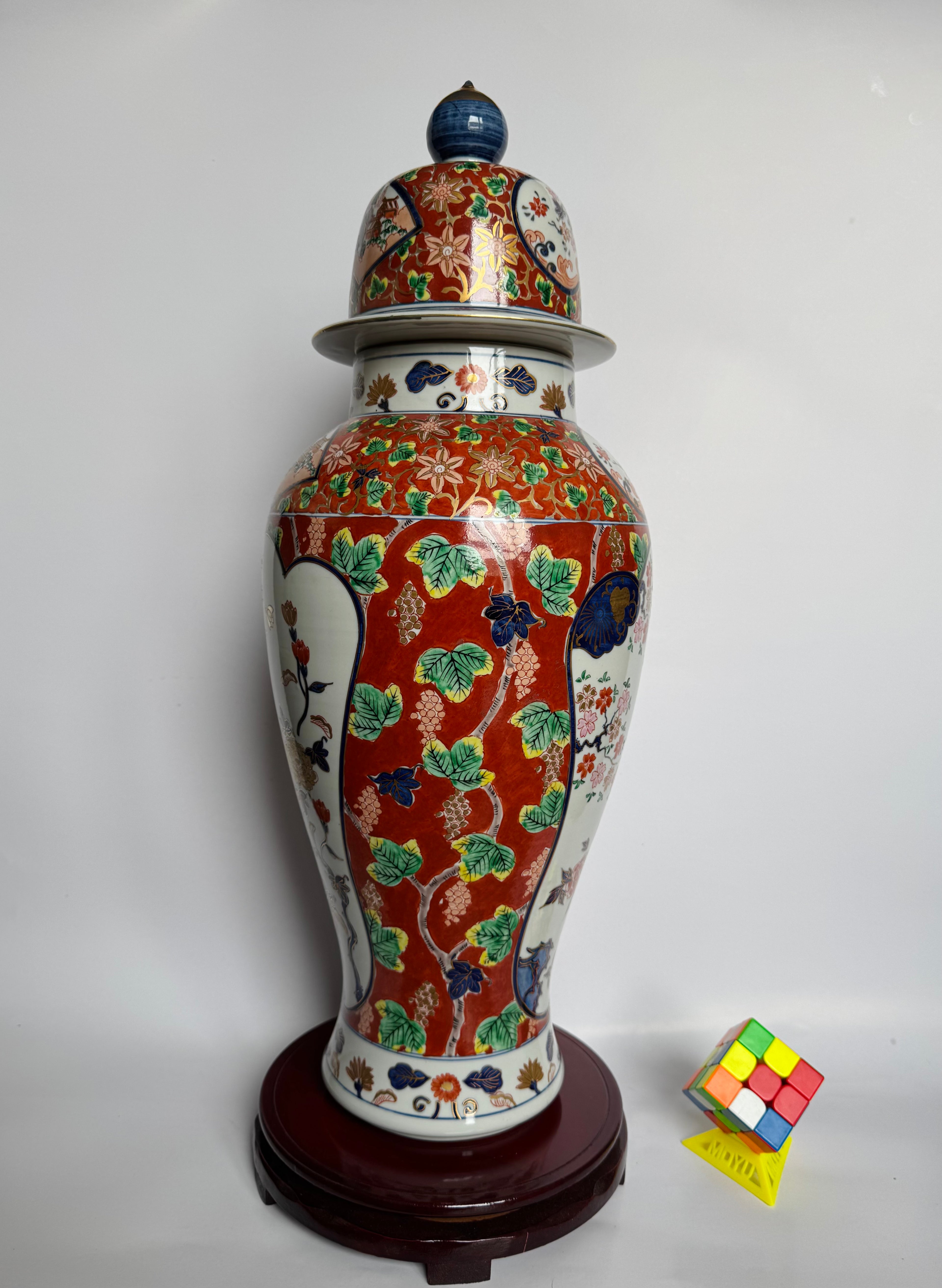 Exquisite Arita Imari Temple Jar - Vintage Japanese Porcelain Vase with Rich Red & Gold Enamel