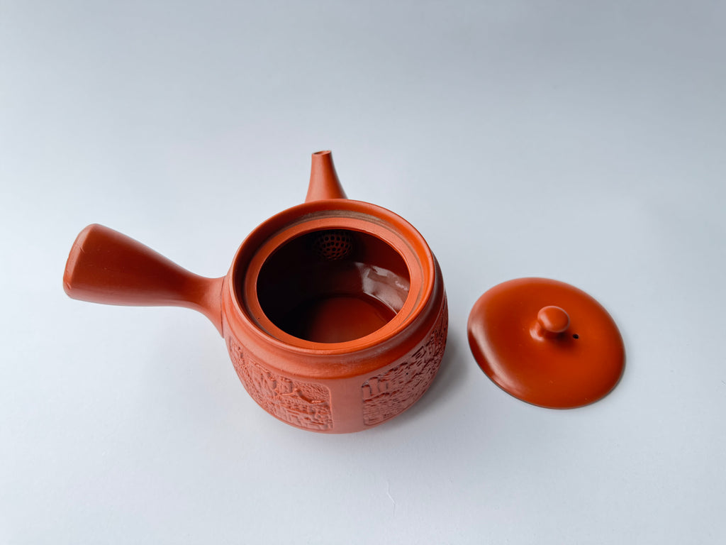 Vintage Tokoname Teapot with Carved Landscape Scene – Japanese Red Clay Kyusu