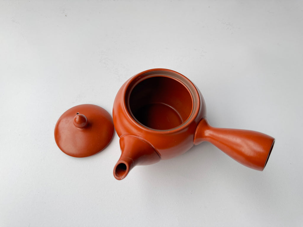 Vintage Tokoname Kyusu Teapot – Hand-Carved Peony Motif, Red Clay, Japanese Green Tea Pot