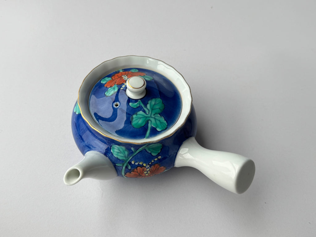Vintage Arita Porcelain Teapot – Hand-Painted Floral Design, Blue Glaze Kyusu