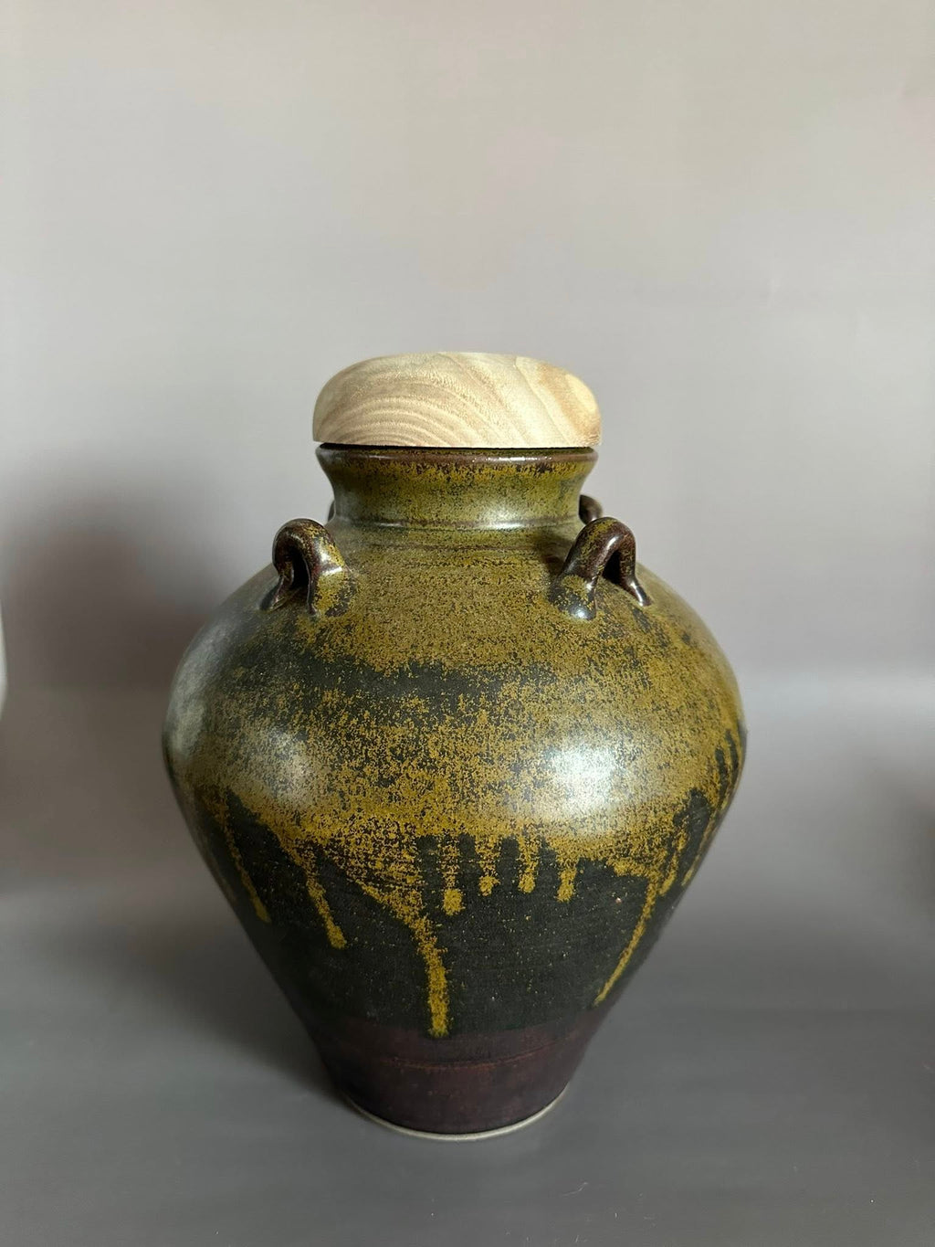 Authentic Tamba Tachikui-yaki Ceramic Vase – Handcrafted Japanese Pottery, Wabi-Sabi Décor, Traditional Kutani Art