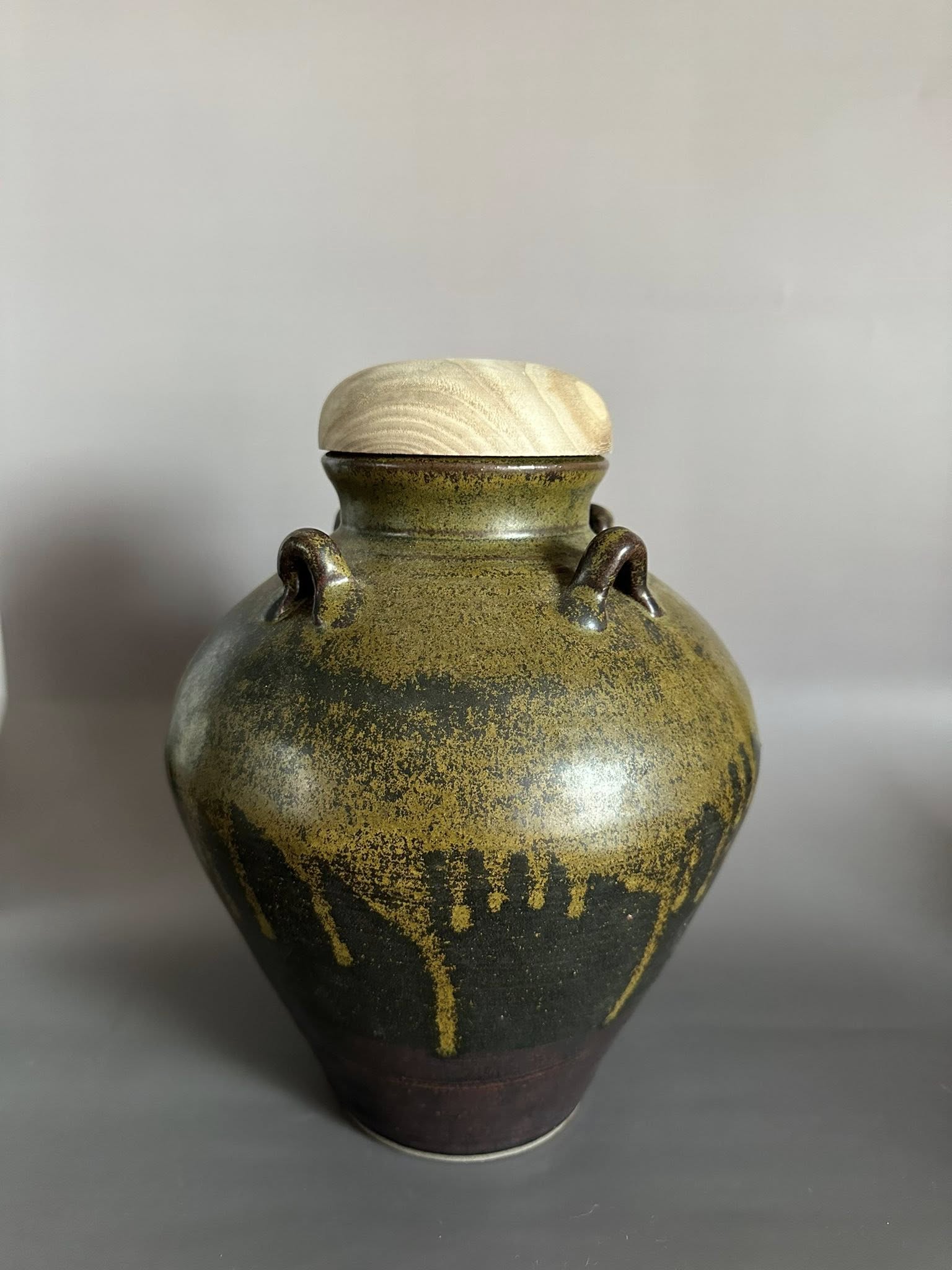 Authentic Tamba Tachikui-yaki Ceramic Vase – Handcrafted Japanese Pottery, Wabi-Sabi Décor, Traditional Kutani Art
