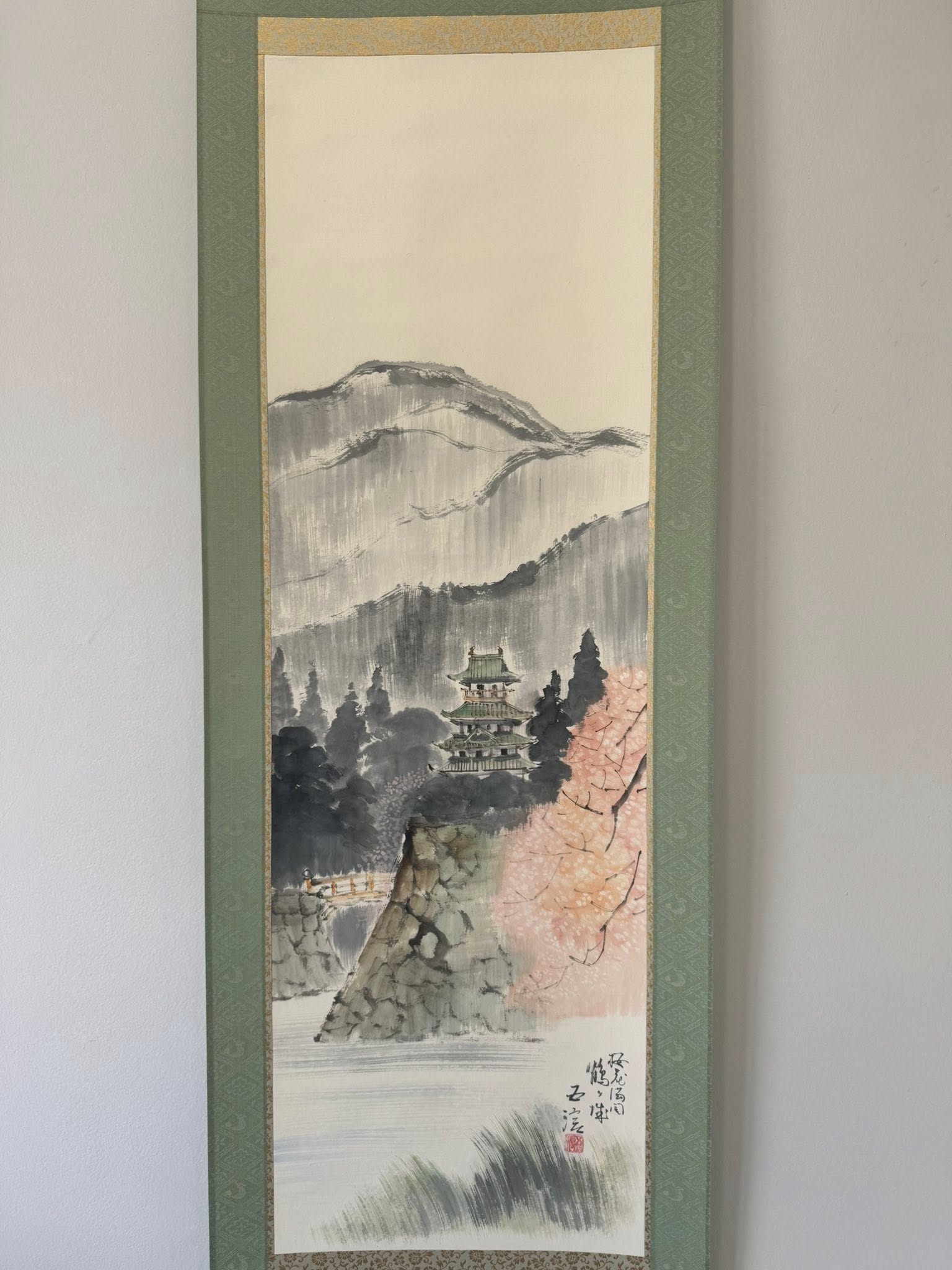 OLD MOUNTAIN × BOTANIZE kakemono Japanese Scroll Paintings | Handcrafted & Vintage Kakemono Art