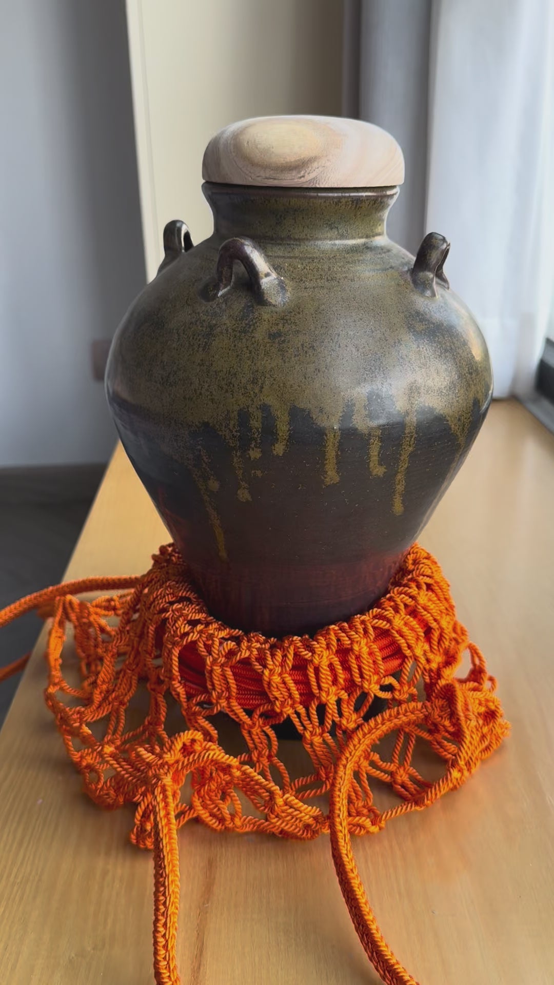 Tamba Tachikui-yaki Ceramic Vase – Handcrafted Japanese Pottery, Wabi-Sabi Décor, Traditional Kutani Art