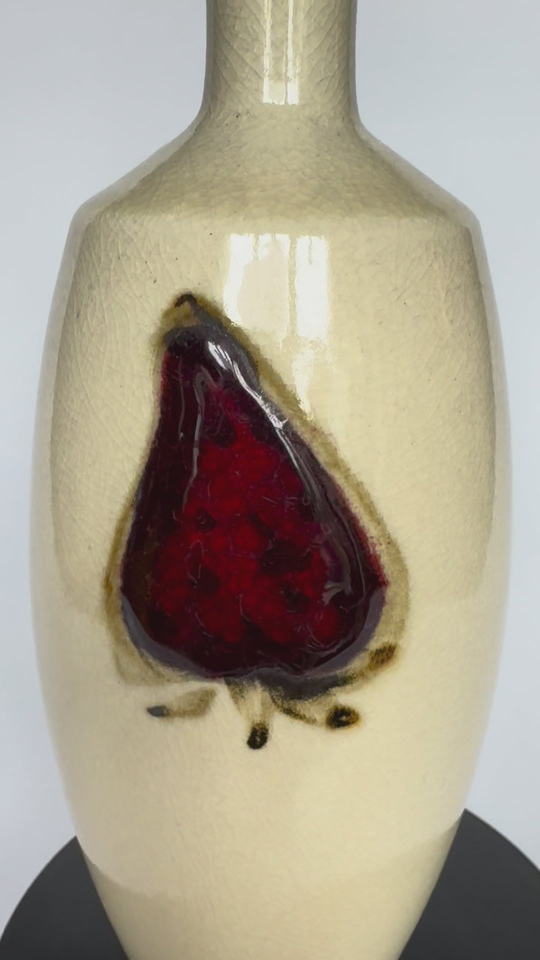 Small Japanese Crackle Glaze Vase – Rustic Handmade Ceramic Strawberry Bud Vase