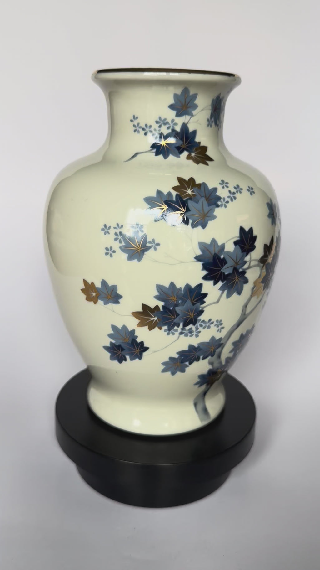 Japanese Maple Leaf Vase - Hand-Painted Ceramic Pottery with Minimalist Autumn Design