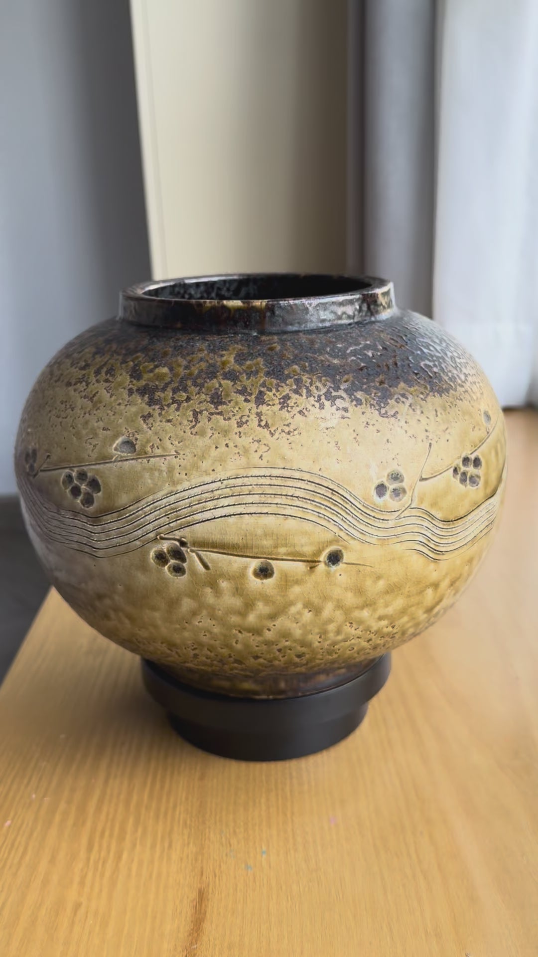 Japanese Rustic Stoneware Vase with Gray–Yellow Glaze & Brown Floral Carvings