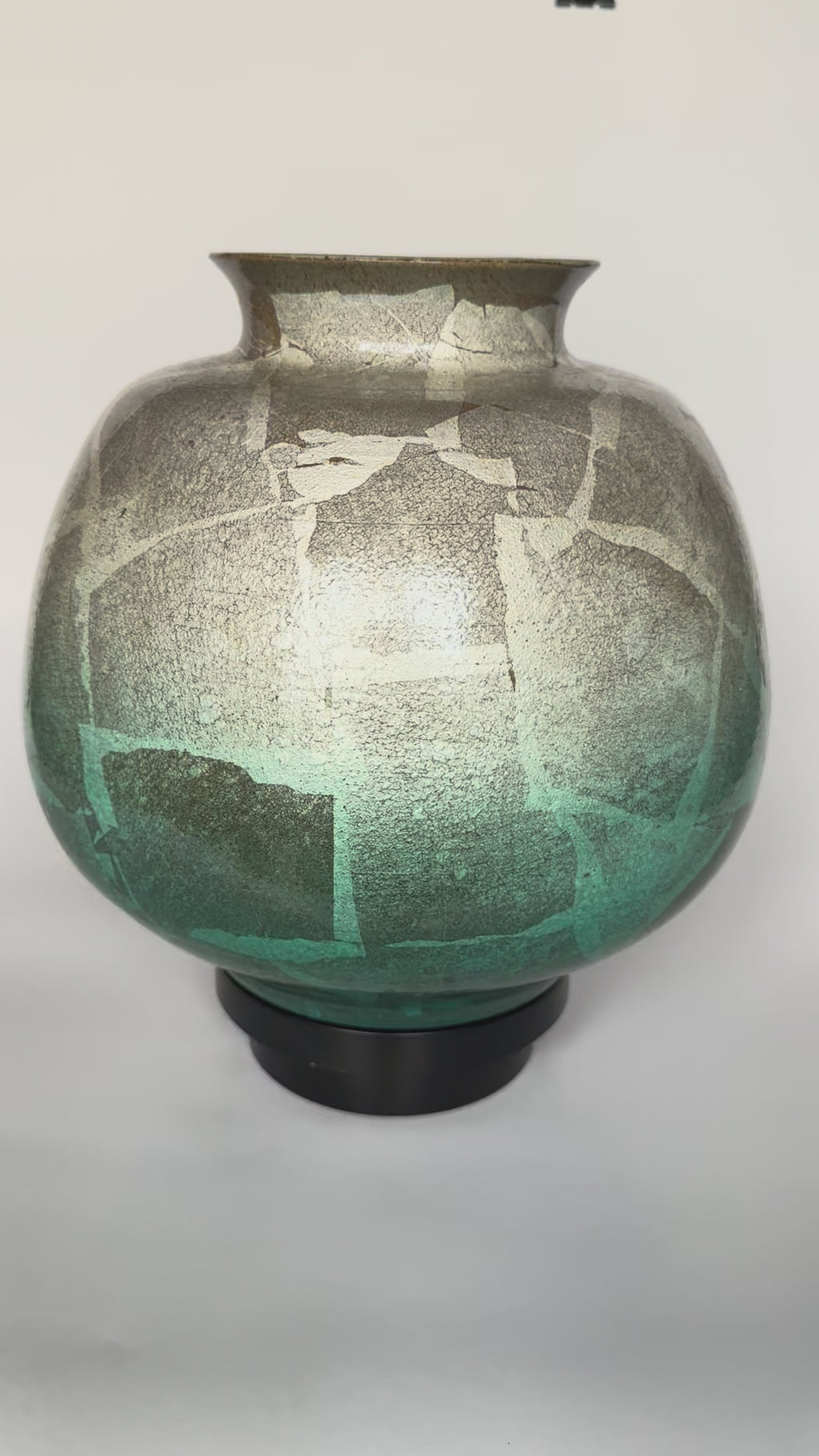 Handmade Silver-Green Glaze Vase – Modern Wabi-Sabi Ceramic Pottery with Organic Texture
